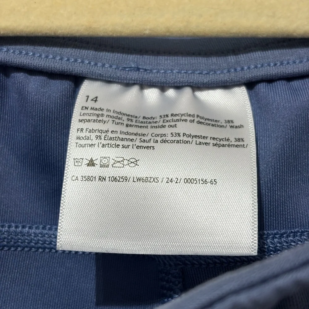 Lululemon Softstreme High-Rise Straight-Leg Cropped Pant - Picture 3 of 5